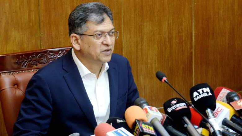 শেখ হাসিনার দেশে ফেরার গুঞ্জন, অস্থিরতা সৃষ্টির সুযোগ দেব না: স্বরাষ্ট্রমন্ত্রী